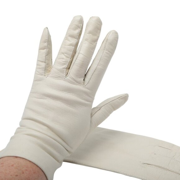Vintage Off White Leather Gloves Lined Retro Opera Party Posh Classic Sz S/M - Picture 1 of 11